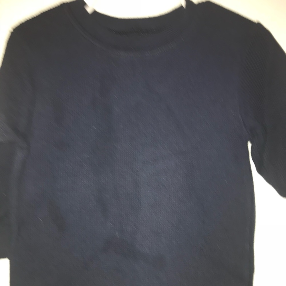 Navy long sleeve tee 18m NWOT.